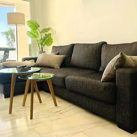 Modern Garden Apartment With A Fantastic Sea View And A Private Garden Sitio de Calahonda Εξωτερικό φωτογραφία